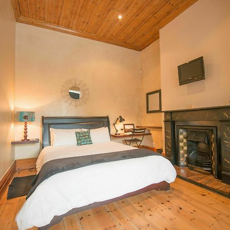 Avatara Bed & Breakfast Cape Town Exterior photo